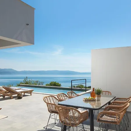 The View * Sveta Marina